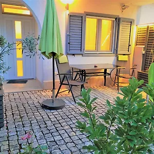  Apartment Sarc