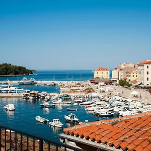 Konukevi Riva